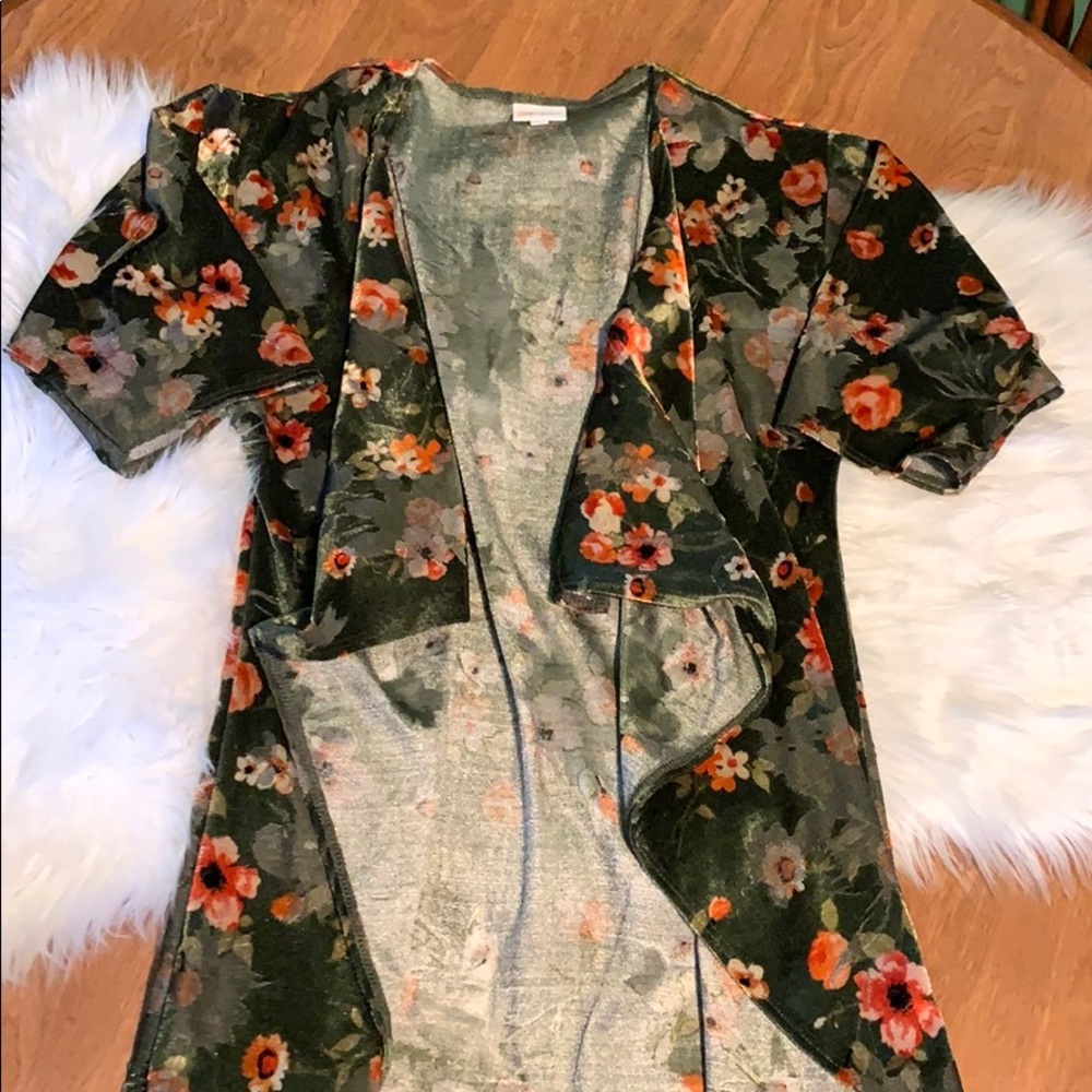 LuLaRoe Shirley
